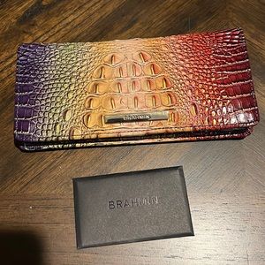 Brahmin wallet autumn ombré